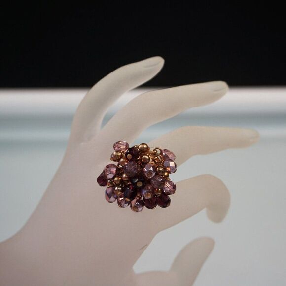 Cocktail Ring Purple And Gold Tone Beaded Ring Size 8 - Picture 3 of 12
